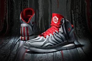 The D Rose 4.5 "Home" (Gray / Red)